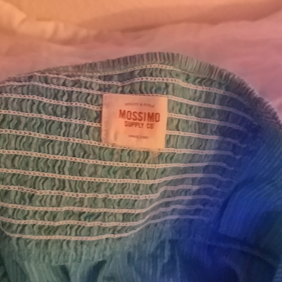 Dress - Picture 3 of 4